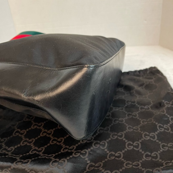 Gucci Black Shoulder Bag with Green and Red Strap - Picture 10 of 14
